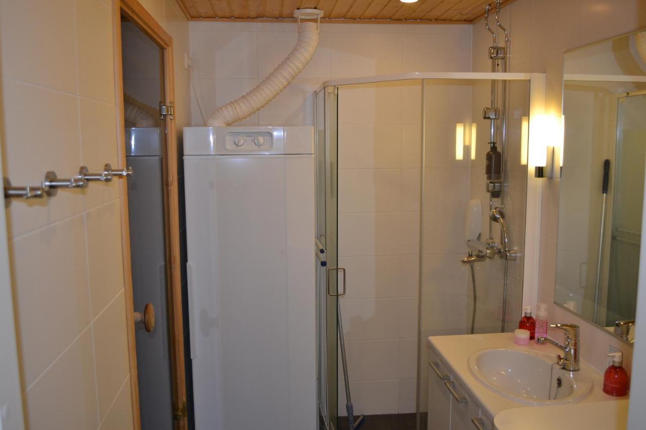 Yllaes Chalets A9206 Talvikaudelle 25-26 Hinta Sisaeltaeae 2Kpl Hissilippuja! Yllasjarvi Exterior photo